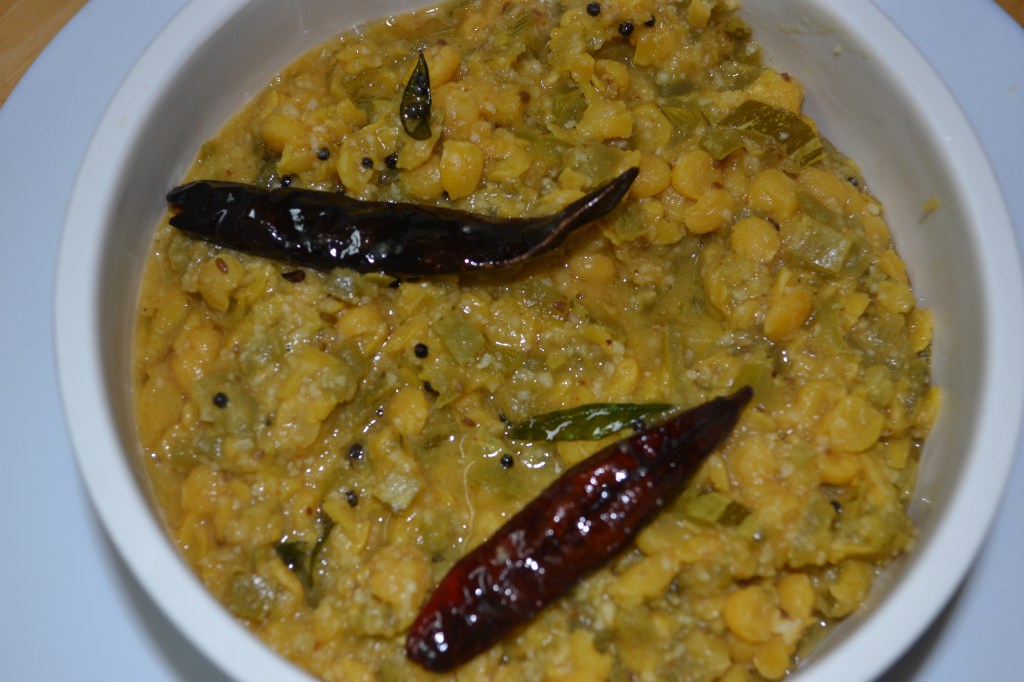 Snake gourd /Pudalangai&nbsp;kootu