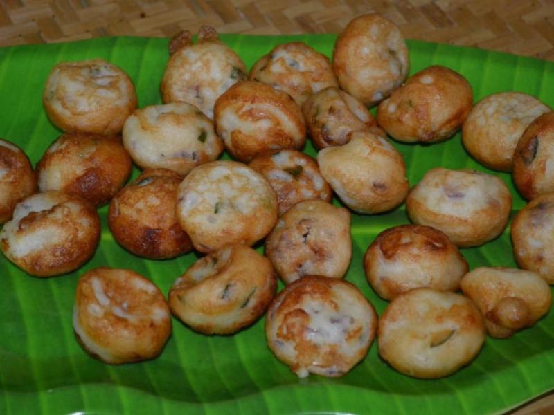 Kuzhi Paniyaaram